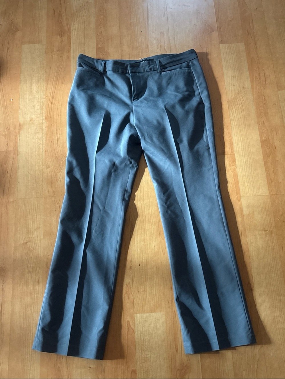 Liverpool Women’s Harper Bootcut Pants Size 14 Color Magnet 32X31